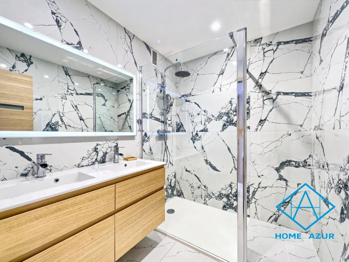 Royal Lux Spacious Seaside Pool Appartamento Nizza